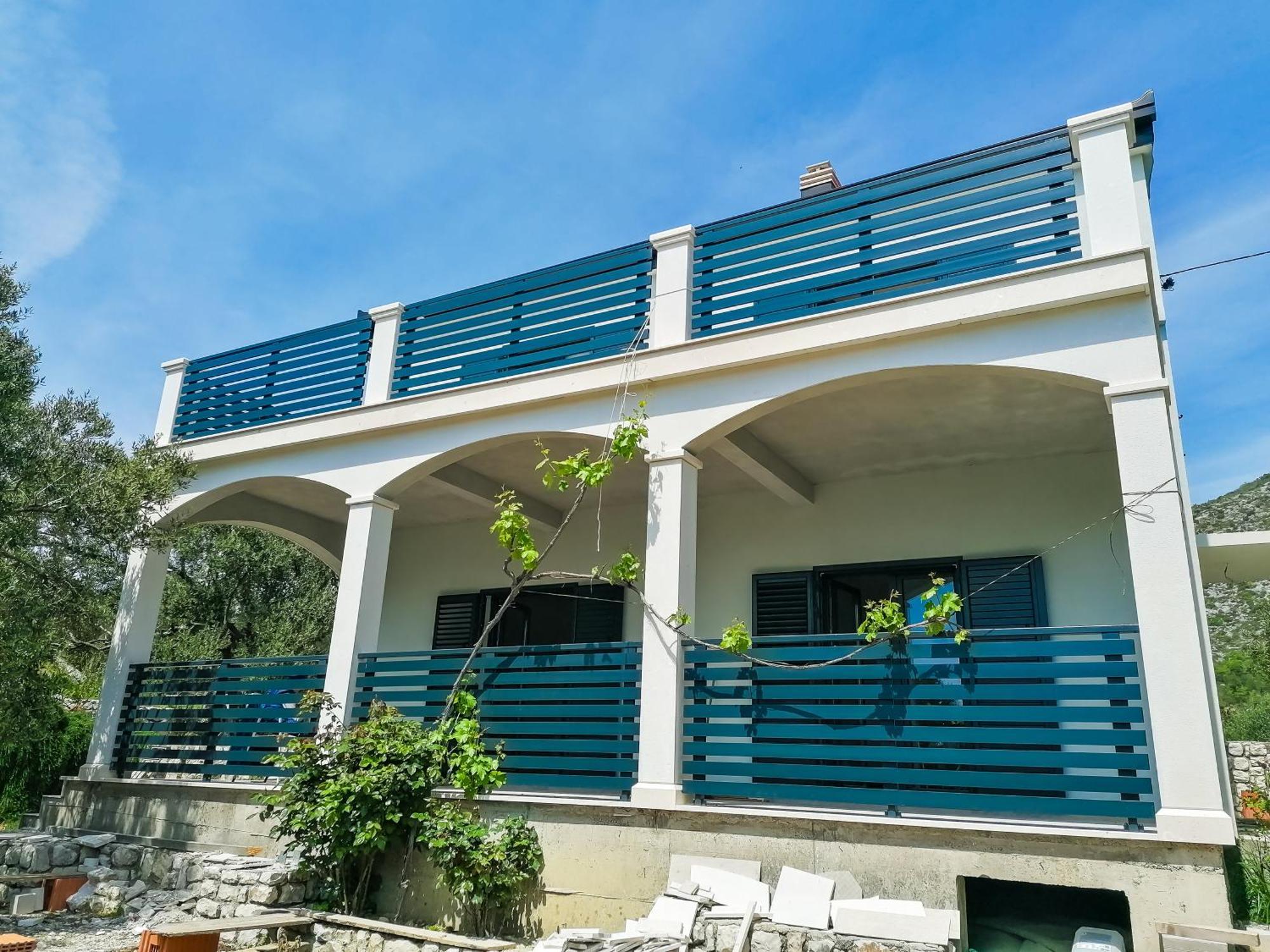 Vila Dolani كليك المظهر الخارجي الصورة