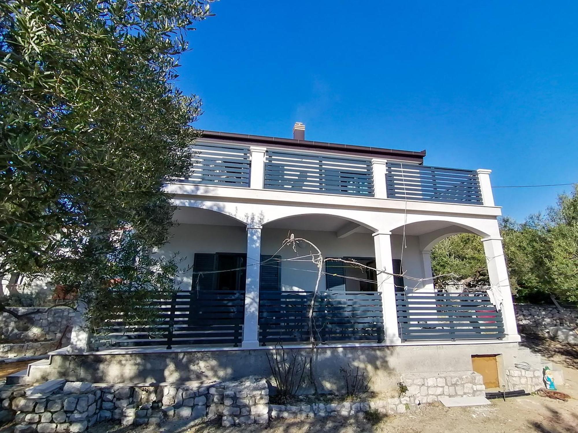 Vila Dolani كليك المظهر الخارجي الصورة